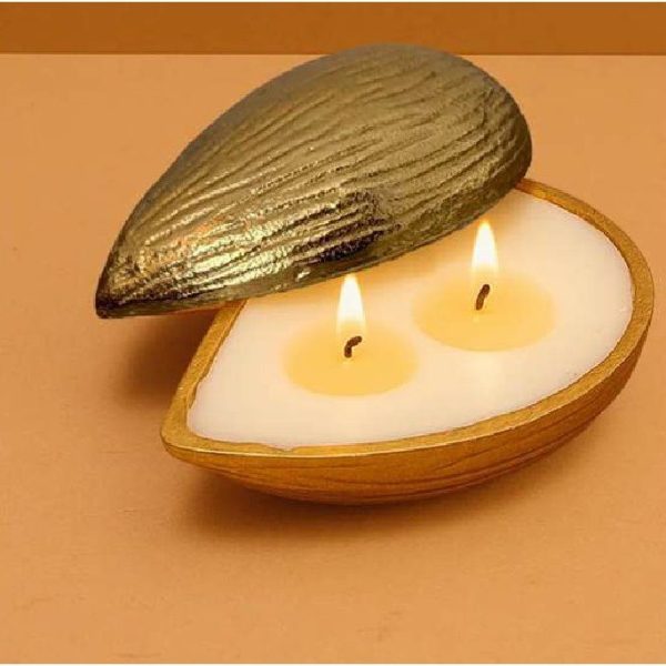 Almond Urli Candle