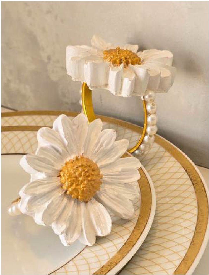 Napkin Rings, White & Gold