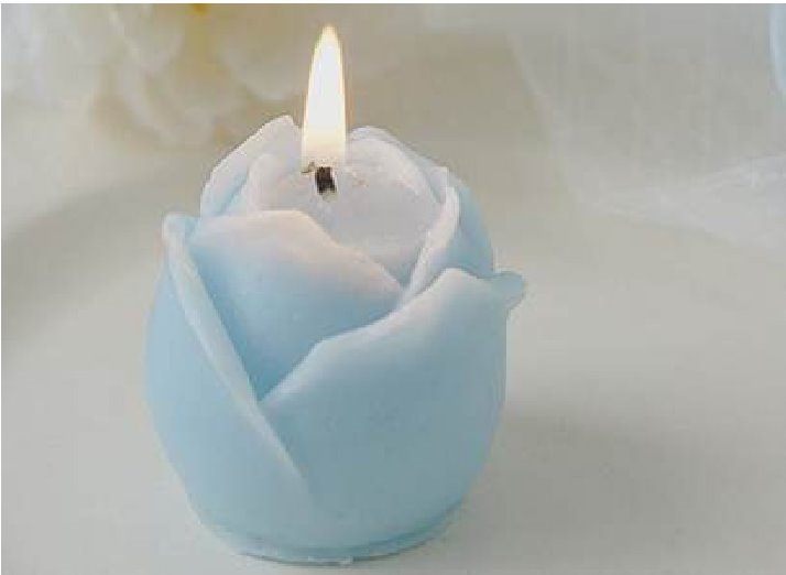 Rose Bud Candle (Medium)
