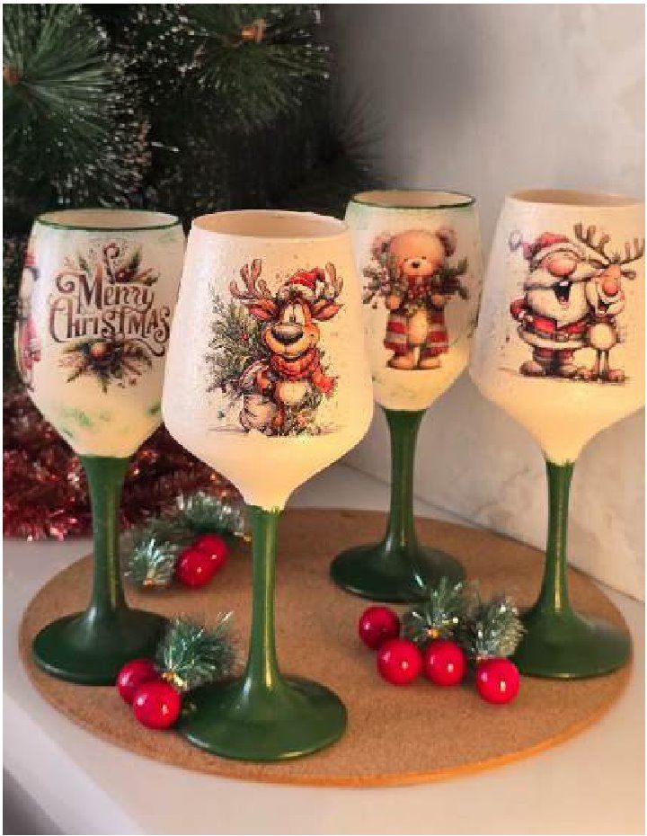 Hand-painted Wine Glasses, Christmas
